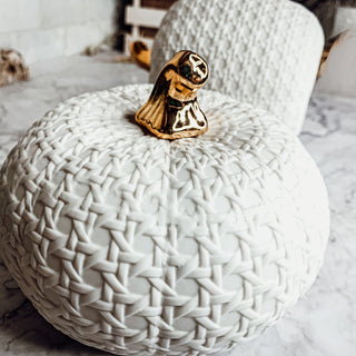 Chic Pumpkins for White Interiors