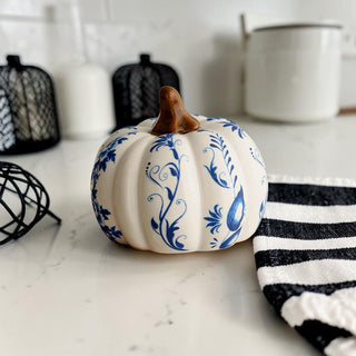blue and white resin pumpkin set of 3 for fall home decor
chinoiserie style pumpkins for neutral autumn decorating
decorative blue and white pumpkins for modern fall decor
resin blue white pumpkins for elegant halloween decor
neutral chinoiserie pumpkin decor set for fall styling
blue white pumpkin set for coffee table fall decor
