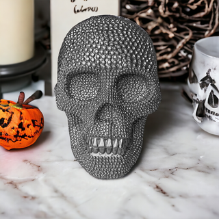 Halloween Mantel Decoration Ideas silver or black and white