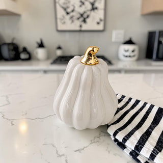 fall decor white pumpkins neutral autumn home
thanksgiving centerpiece white pumpkins gold accent
autumn home decor white ceramic pumpkin styling
fall to winter decor white pumpkins neutral tones
harvest decor white pumpkins minimalist home
seasonal decorating ideas white pumpkin accents
modern thanksgiving decor white pumpkins