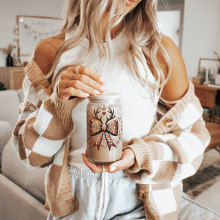 Glitter Christmas decor – holiday bow with reindeer antler embellishments
Festive home decoration – sparkly Christmas bow for mantle, wreaths, or tables
Holiday party decoration – glitter and sequin bow with antler accents