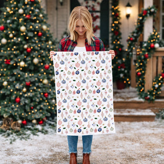Christmas ornament print kitchen towel
festive holiday dish towel for home decor
cute Christmas towel with ornaments
winter holiday kitchen linen with ornaments
colorful Christmas tea towel for gifting
Christmas home decor kitchen towel
ornamental holiday towel for