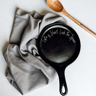 Life quote kitchen decor spoon rest - Funny ceramic cooking accessories - Inspirational baking gift
Funny baking gifts wholesale
Cookie baker gift set
Kitchen counter gift set