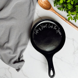 Kitchen spoon rest ceramic - Cooking accessories with motivational quote - Utensil storage holder
Funny kitchen accessories spoon rest - Ceramic cooking utensil holder - Inspirational kitchen decor