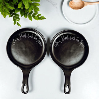 Kitchen gifts under $30 inspirational spoon rest - Ceramic cooking accessories - Motivational baking gift
Funny kitchen spoon rest
Baking quote spoon holder
Kitchen counter organizer
Ceramic cooking utensil rest