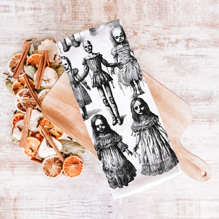 creepy doll print cotton towel for witchy halloween décor
dark carnival clown dish towel for eerie halloween vibe
spooky clown balloon towel used as halloween wall hanging