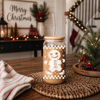 Christmas gift idea - retro gingerbread tumbler with checkered holiday border
Reusable iced coffee tumbler - retro gingerbread man Christmas design
Holiday season drink cup - festive gingerbread glass with bamboo lid and straw