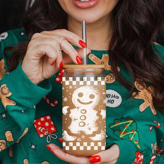 Retro checkered gingerbread glass tumbler – 17oz Christmas coffee cup with bamboo lid
Christmas coffee tumbler – retro gingerbread checkered design glass cup for holiday drinks
