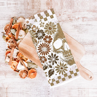 boho halloween kitchen towel skull pattern for open shelving
skull and ghost decor towel for haunted farmhouse sink
retro skull print cotton towel for alternative fall décor