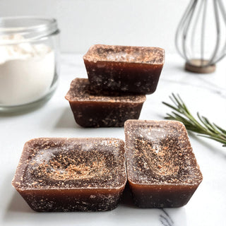 Fall Caramel Latte Wax Melts | XL Soy Wax Cubes | Cozy Autumn Coffee Home Fragrance
Create the ultimate cozy fall home with caramel latte XL soy wax melts featuring rich coffee, warm caramel, vanilla and cinnamon. A long-lasting autumn fragrance for wax warmers, kitchens, gifts and seasonal decor.