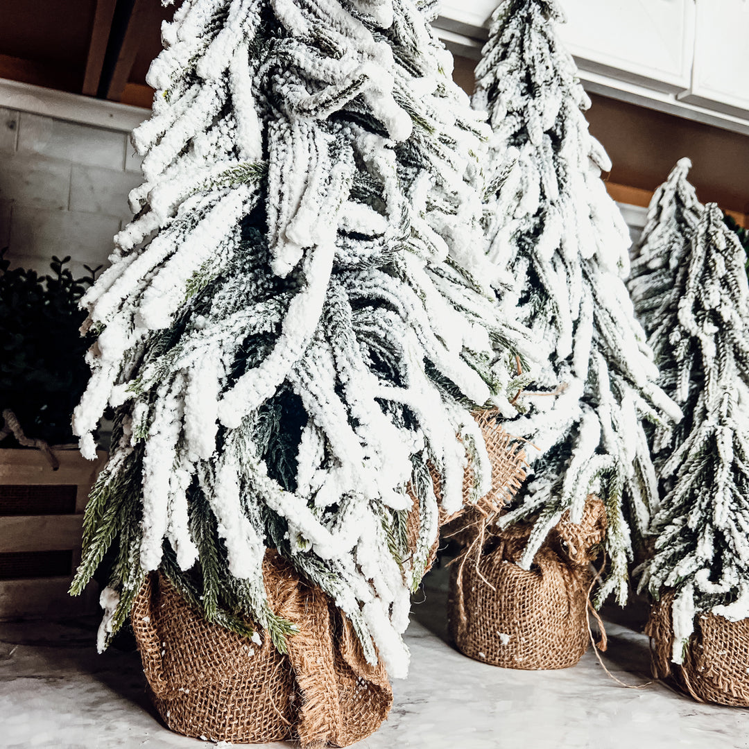 Artificial Christmas Tree with White Snow For Tabletop and Counters