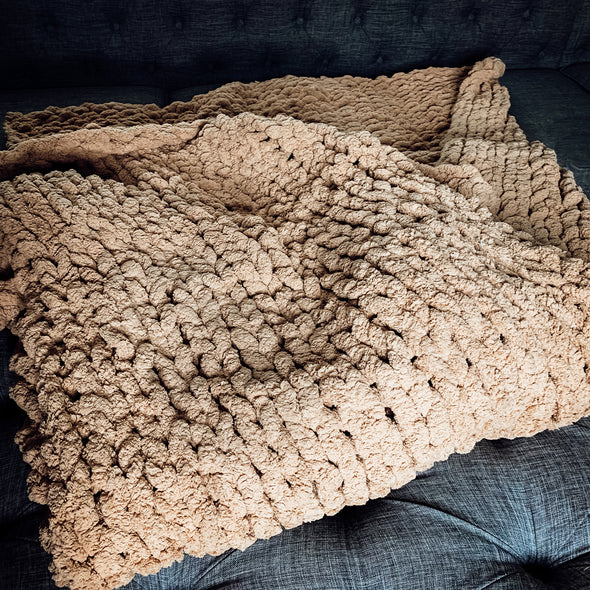 Soft Plush Couch Throw Chenille Blankets