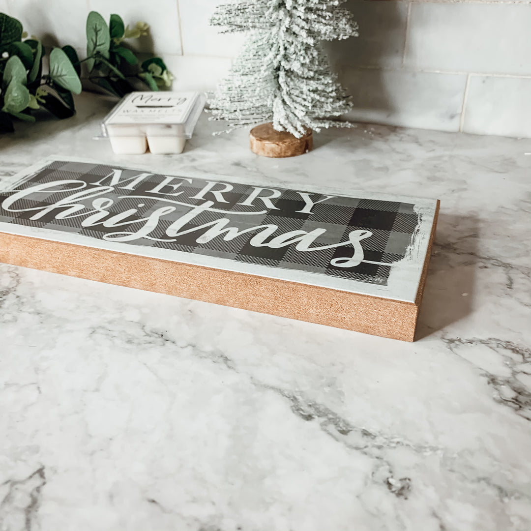 Gray Gingham Holiday Signs and Decor