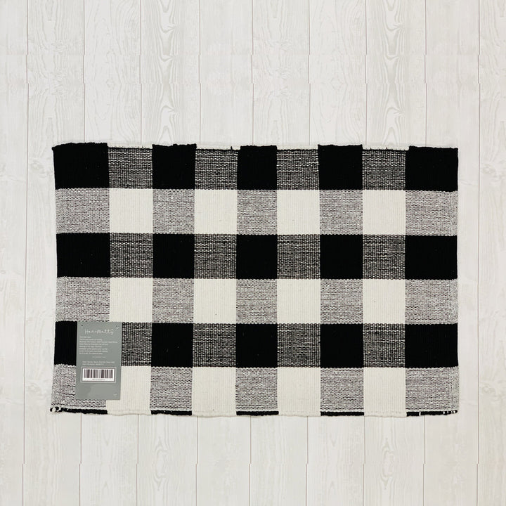 BW Gingham Porch and Home Decor, Black and White Base Mat For Entryway